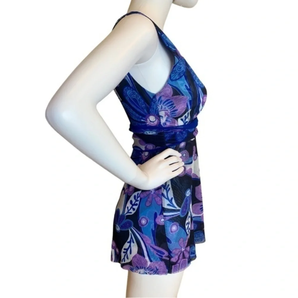 Sweet Pea by Stacy Frati Blue Floral Sewn in Waistband Sleeveless Size Medium